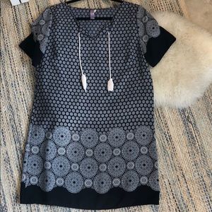 Navy/white printed tunic dress